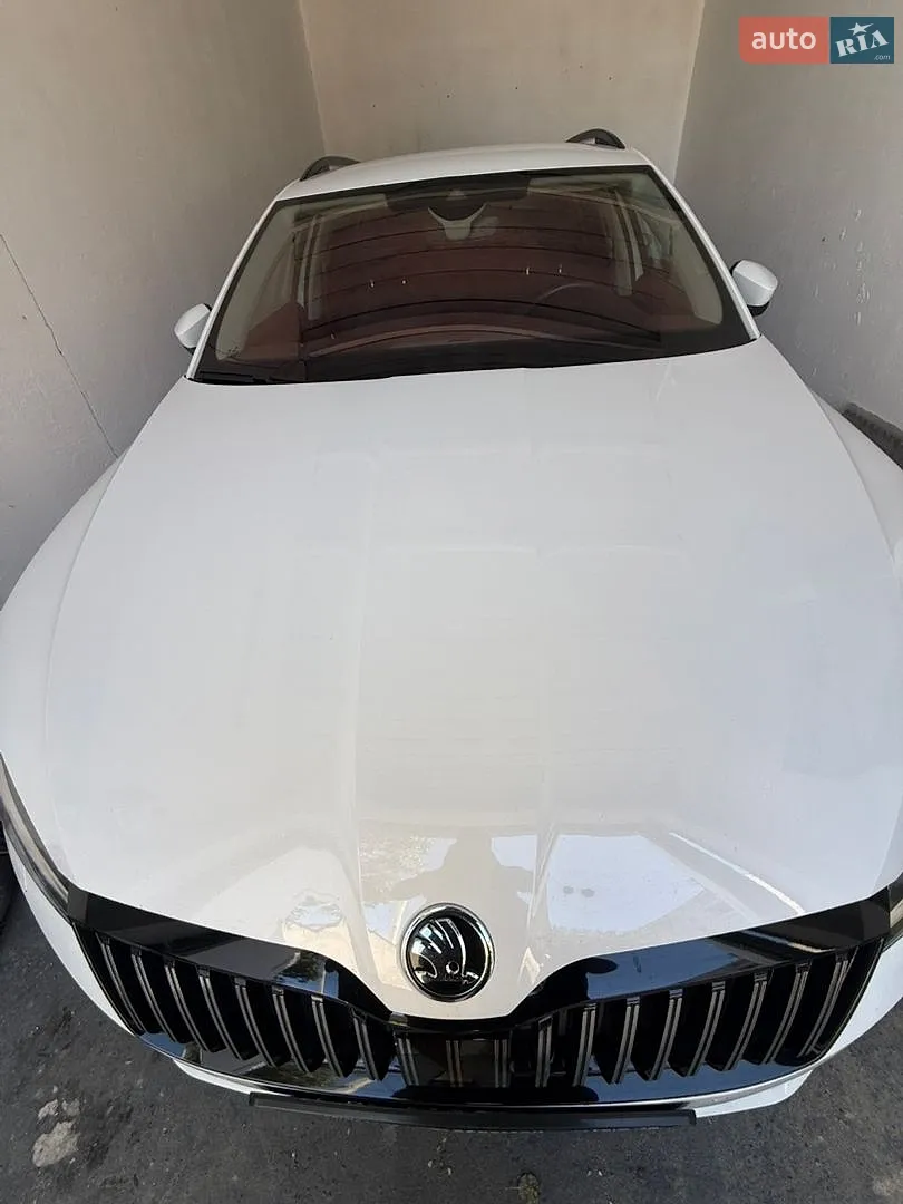 2020 Skoda Superb - мініатюра 2