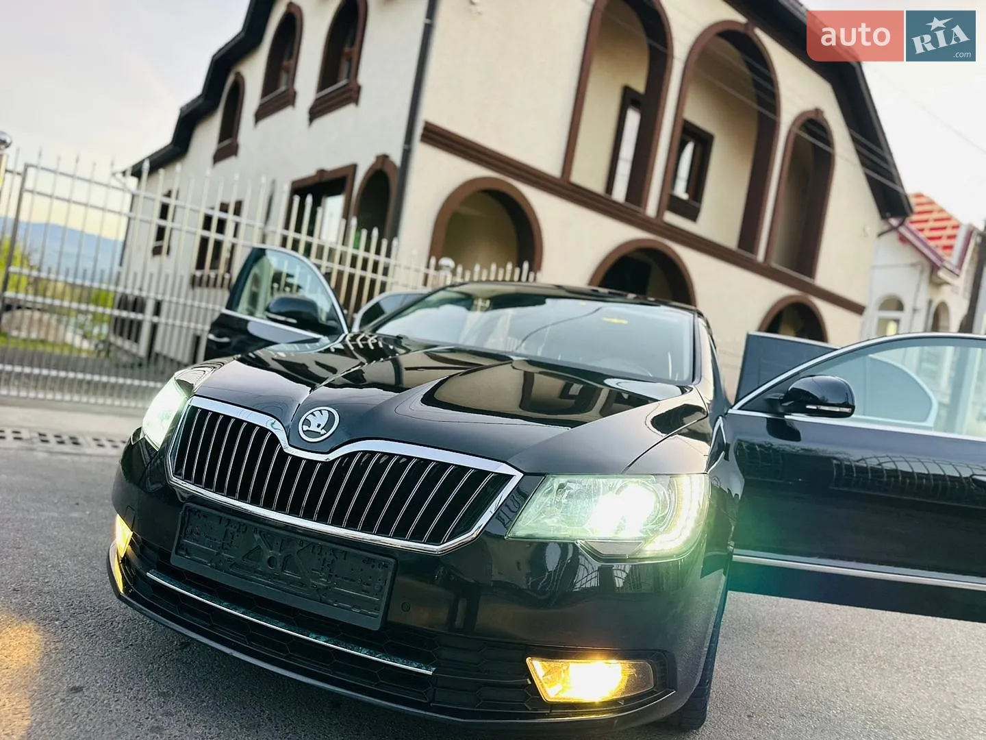2015 Skoda Superb - мініатюра 2