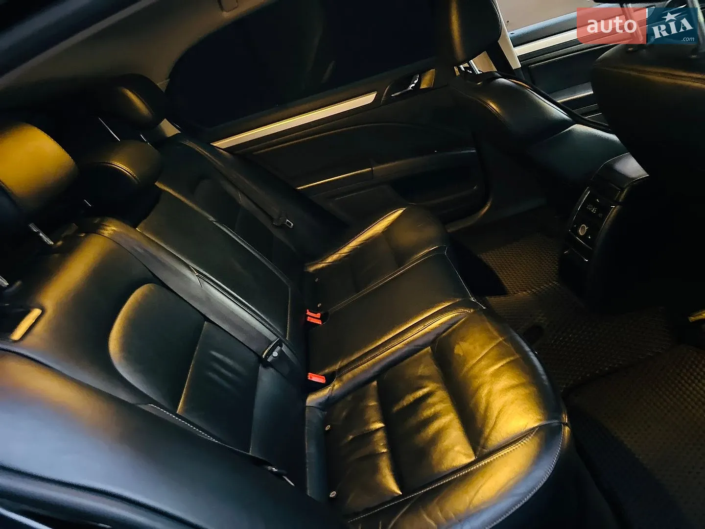 2015 Skoda Superb - мініатюра 38