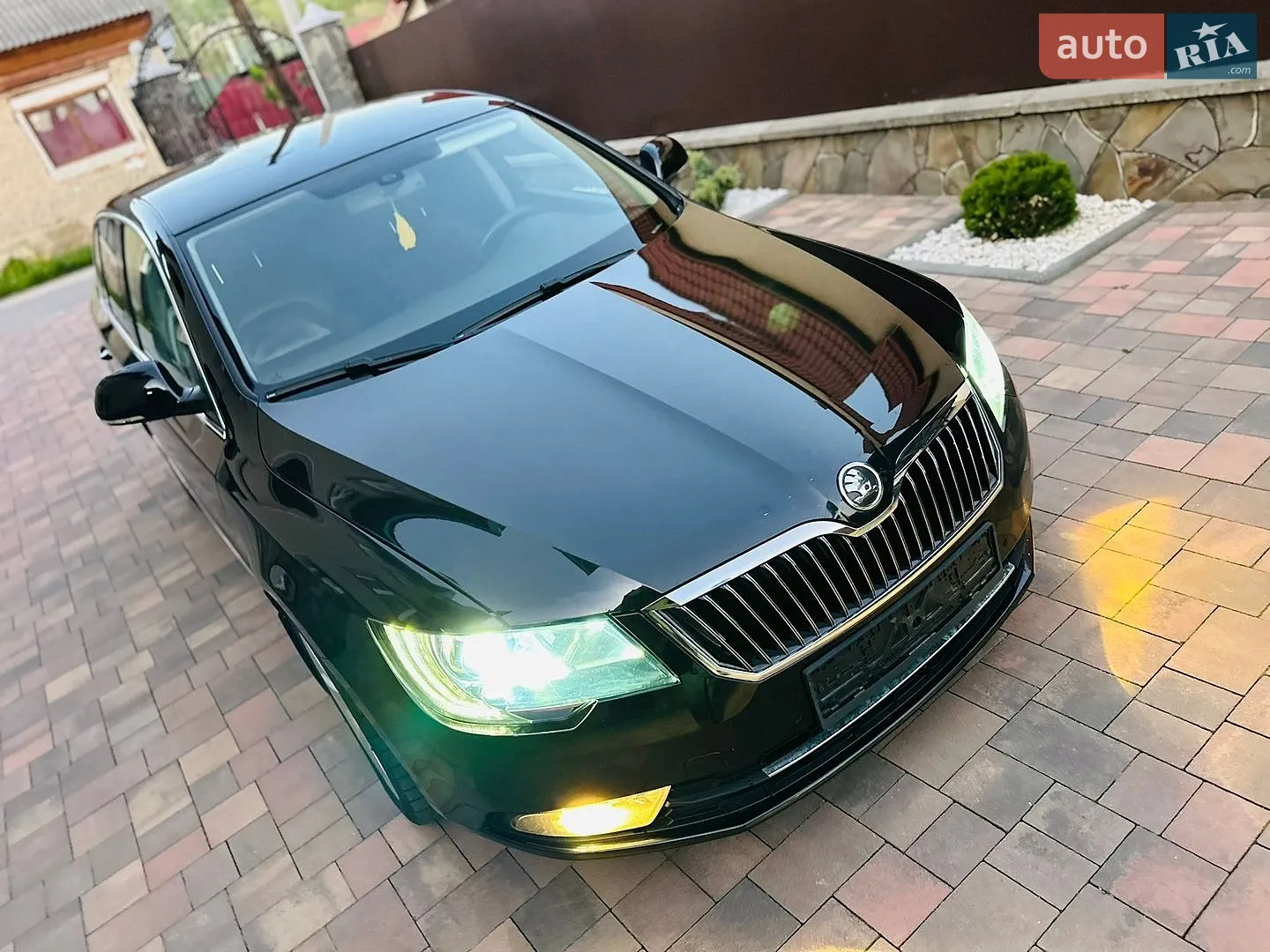 2015 Skoda Superb - мініатюра 98