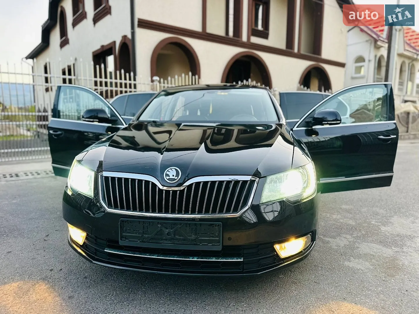 2015 Skoda Superb - мініатюра 123