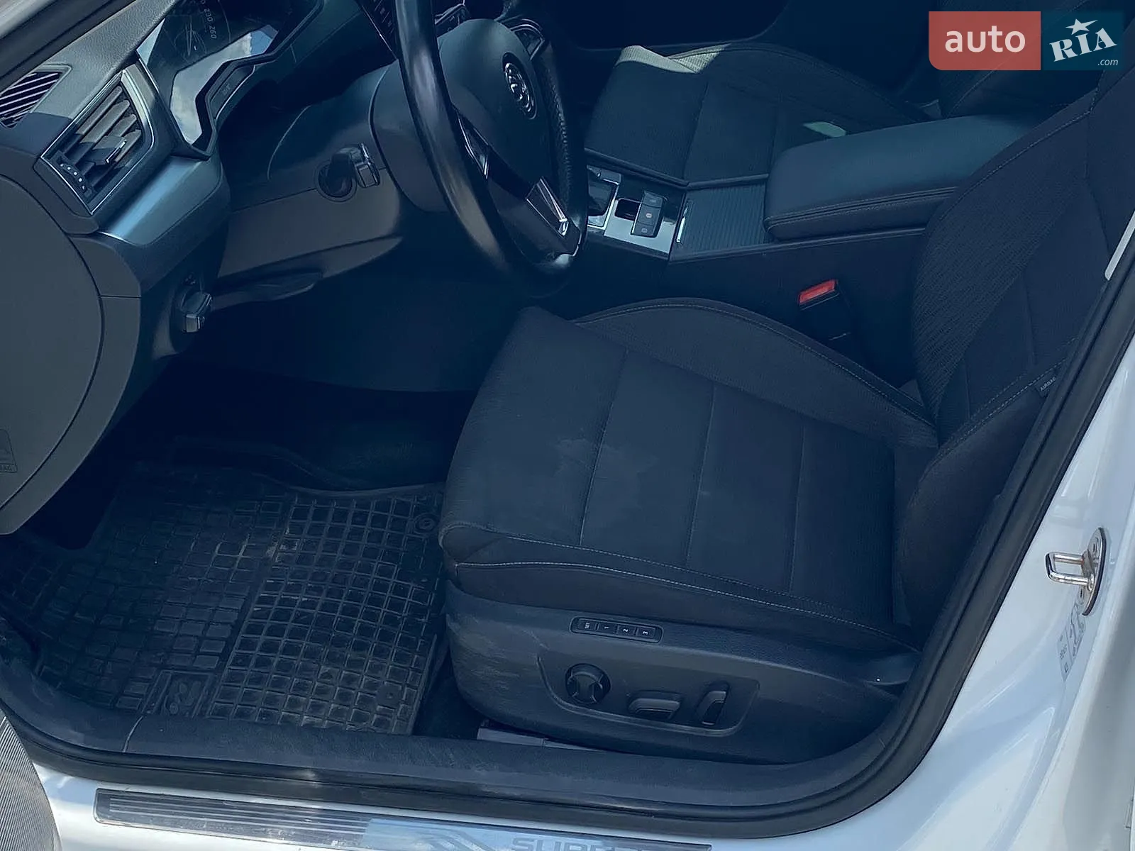 2018 Skoda Superb - мініатюра 14