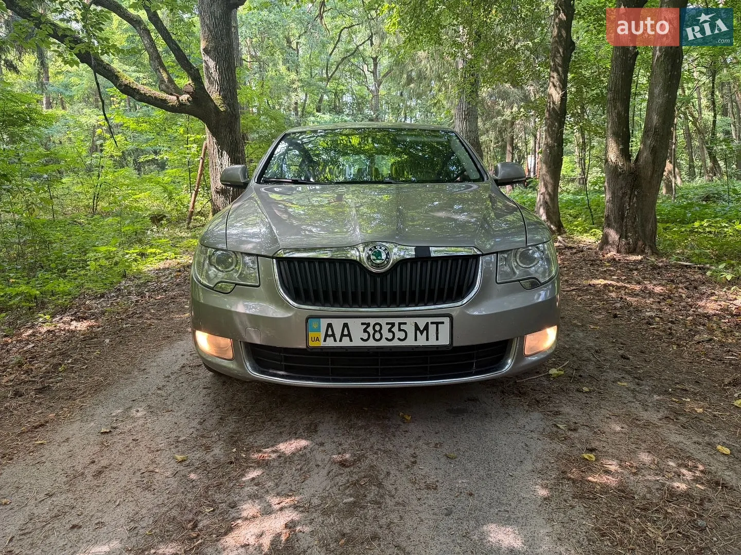 2011 Skoda Superb - мініатюра 10