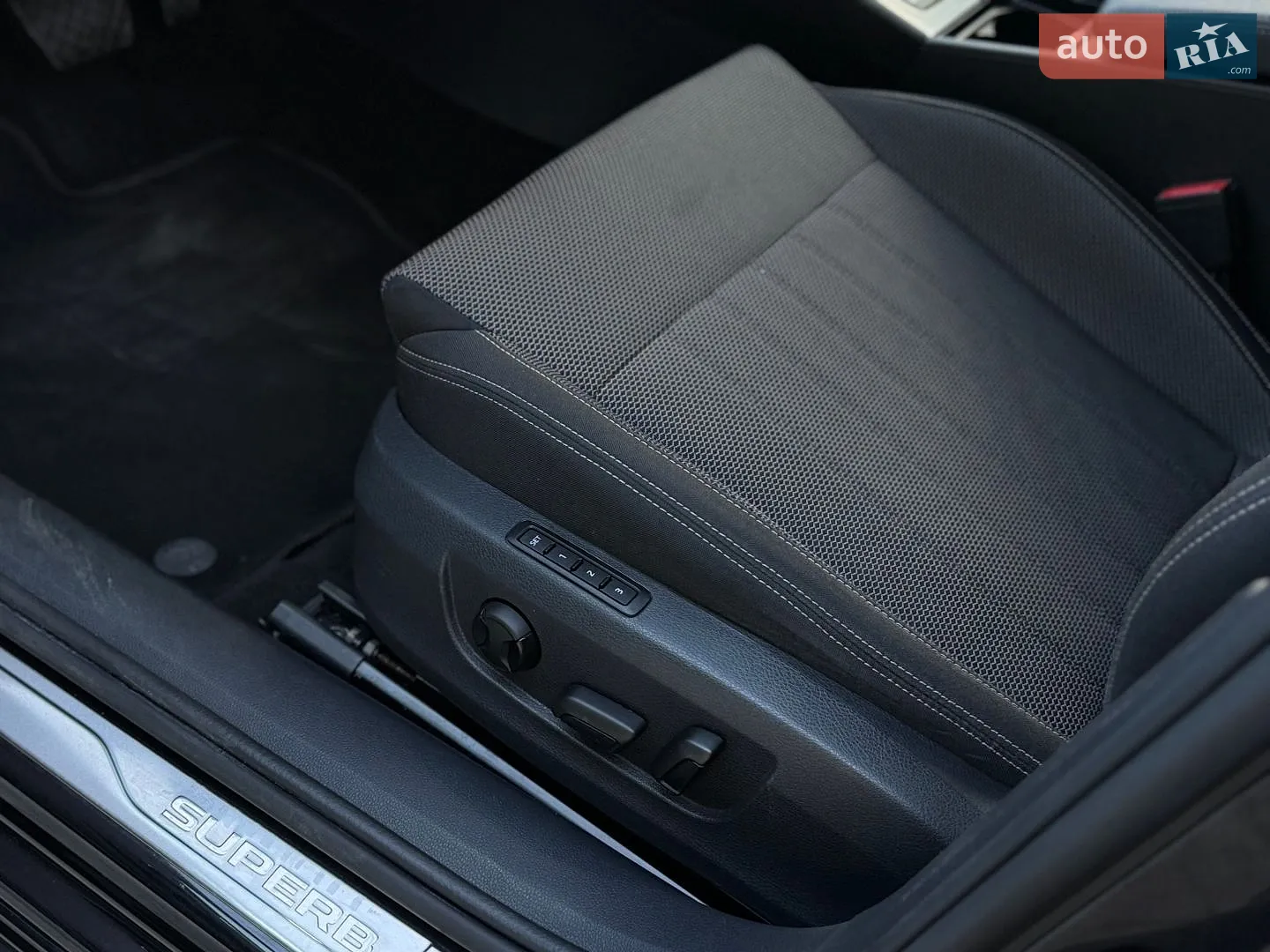 2022 Skoda Superb - мініатюра 15