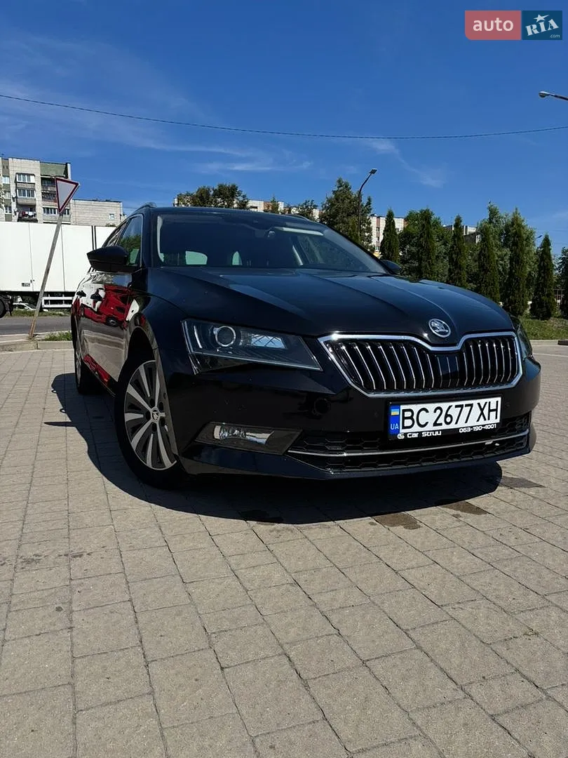2019 Skoda Superb - мініатюра 3