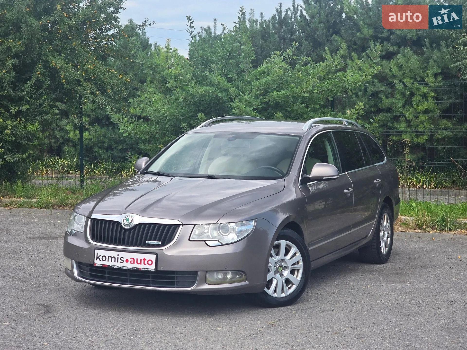 2011 Skoda Superb - фото 1