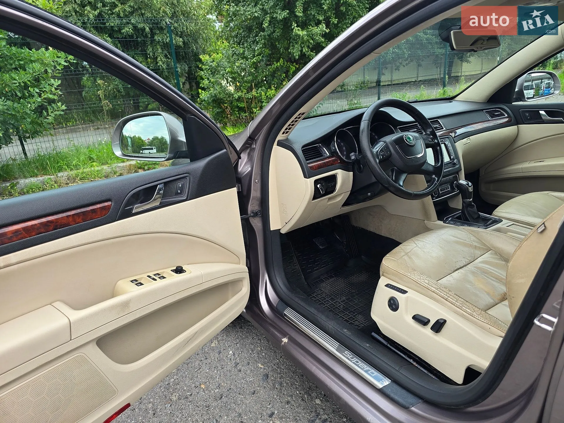 2011 Skoda Superb - мініатюра 20