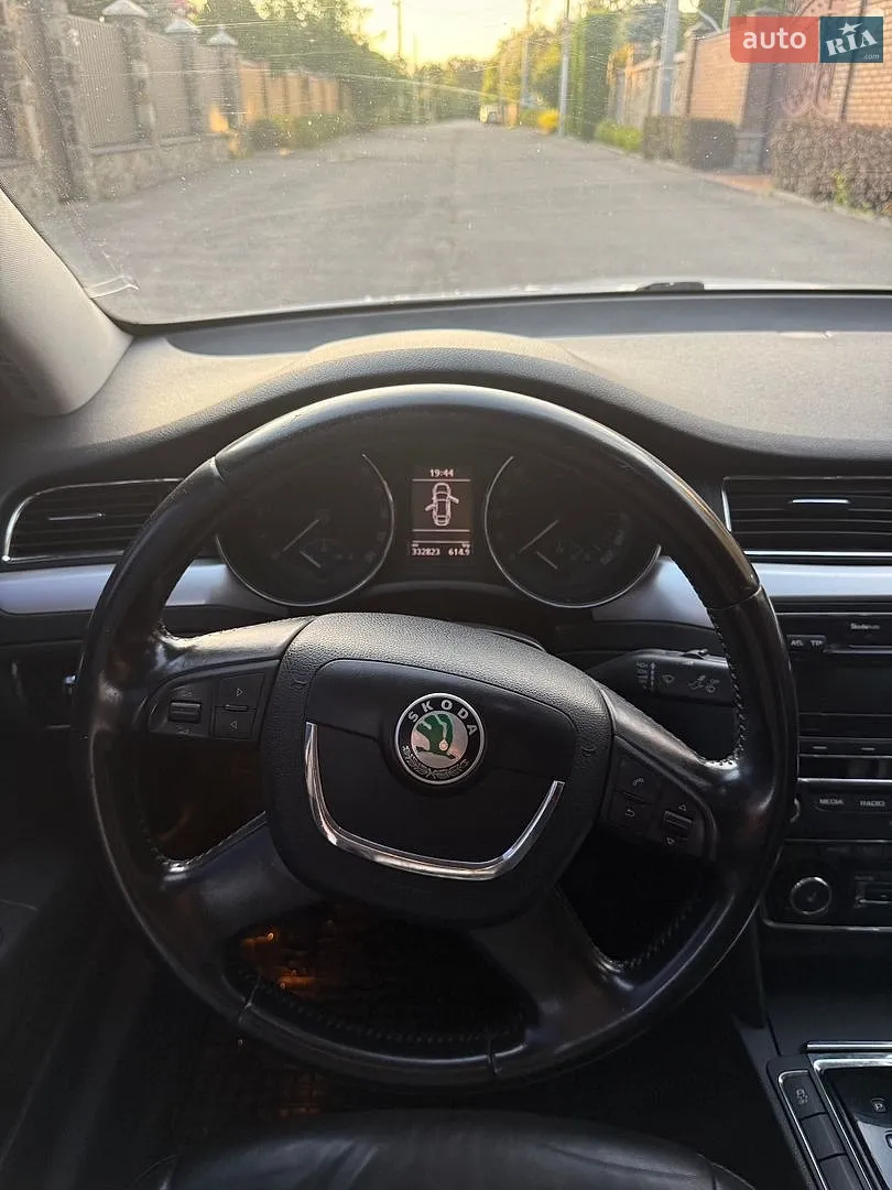 2013 Skoda Superb - мініатюра 40