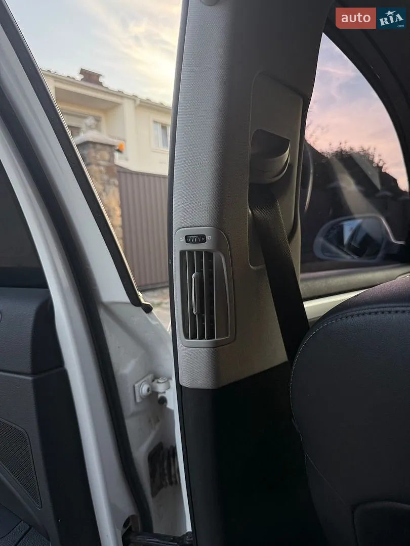 2013 Skoda Superb - мініатюра 38
