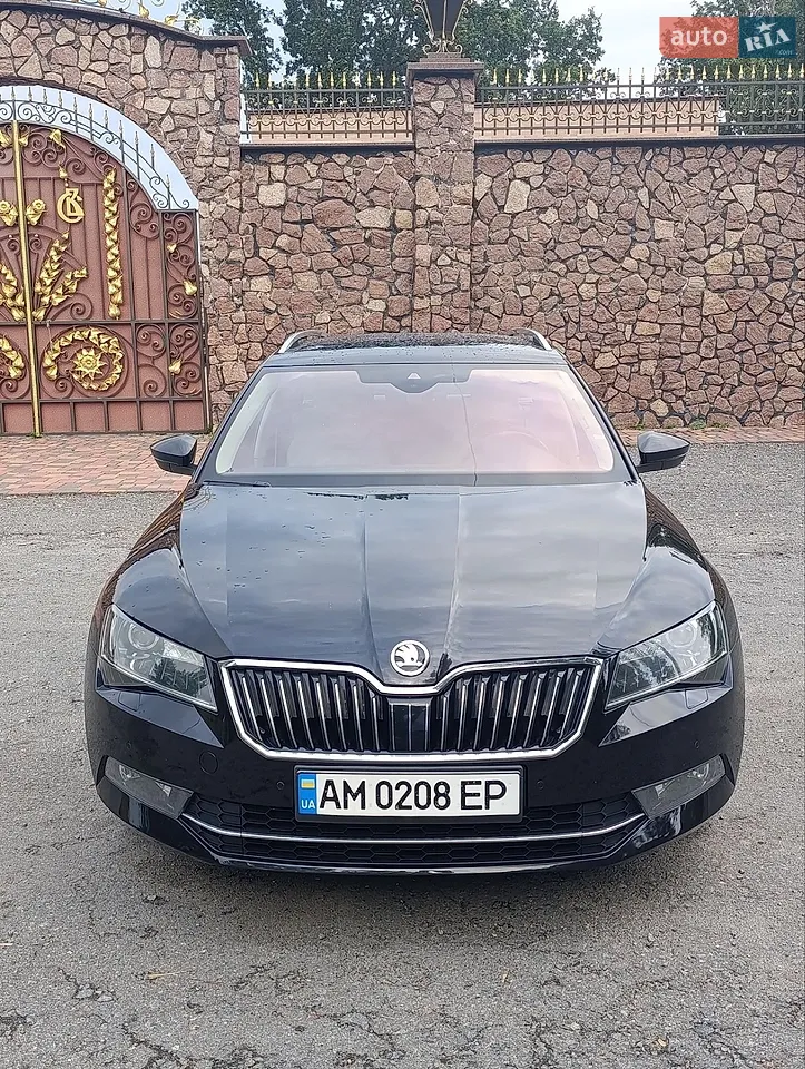 2016 Skoda Superb - мініатюра 4