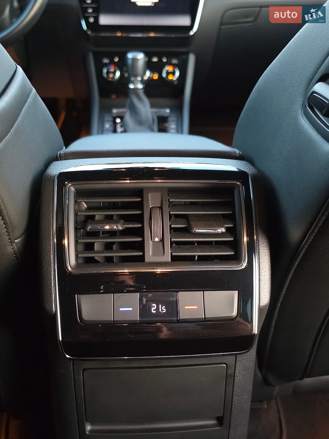 2020 Skoda Superb - мініатюра 44