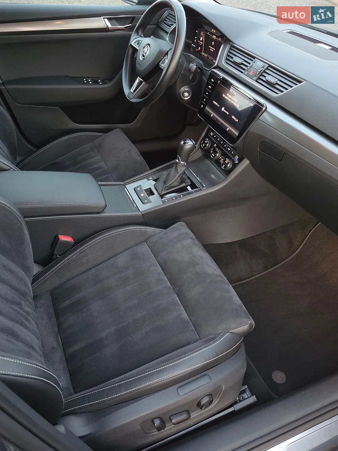 2020 Skoda Superb - мініатюра 49