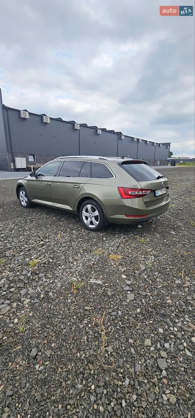 2016 Skoda Superb - мініатюра 6