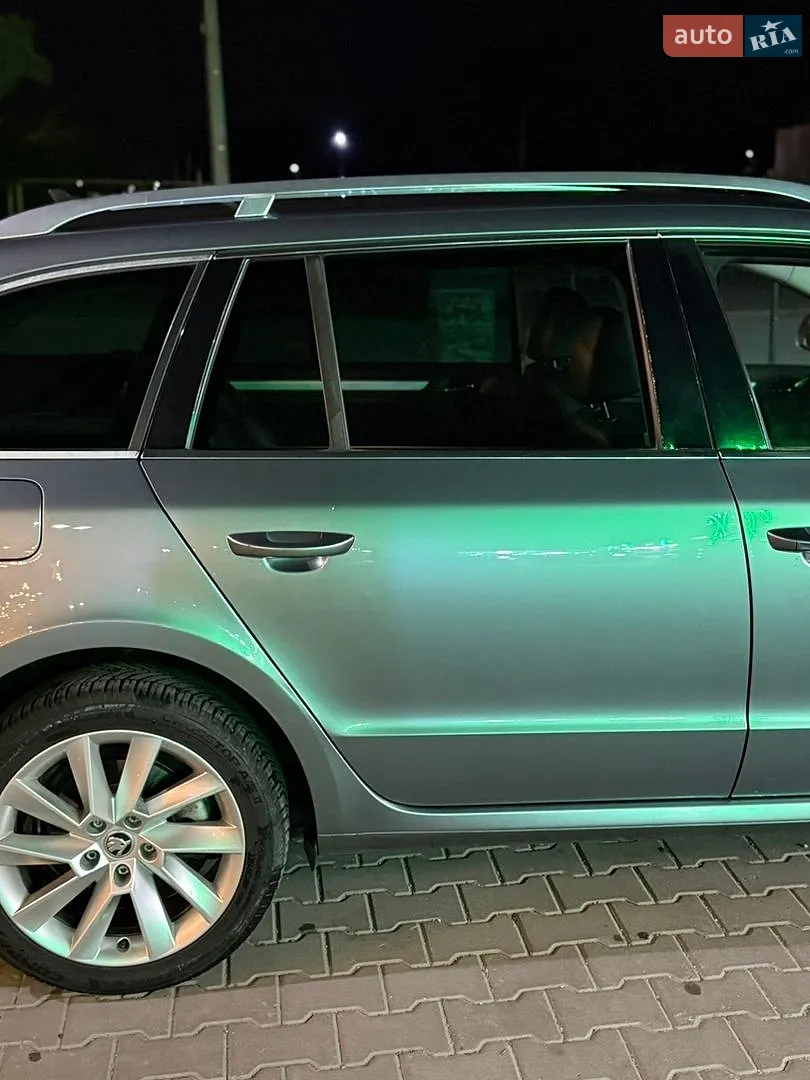 2011 Skoda Superb - мініатюра 16