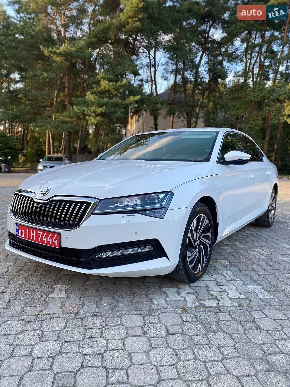 2019 Skoda Superb - мініатюра 13