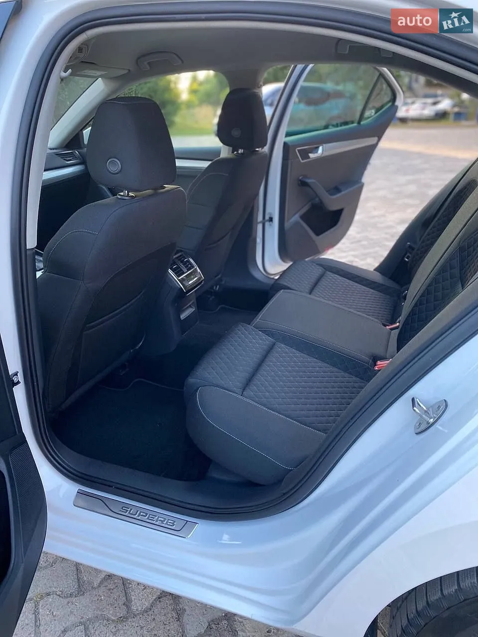 2019 Skoda Superb - мініатюра 43