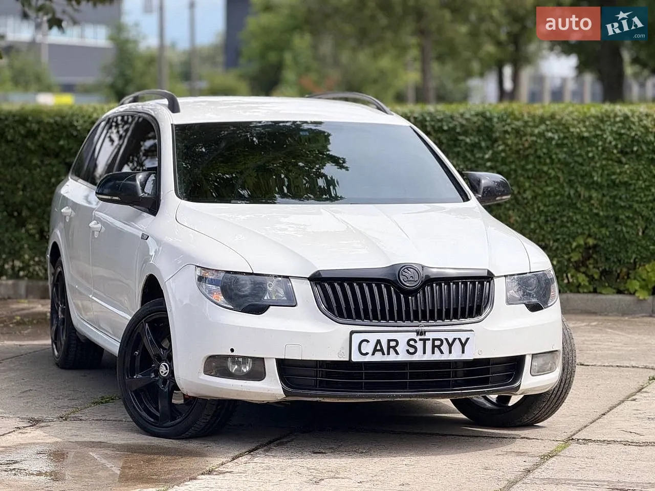 2011 Skoda Superb - мініатюра 6