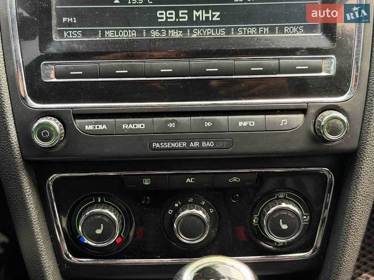 2011 Skoda Superb - мініатюра 22