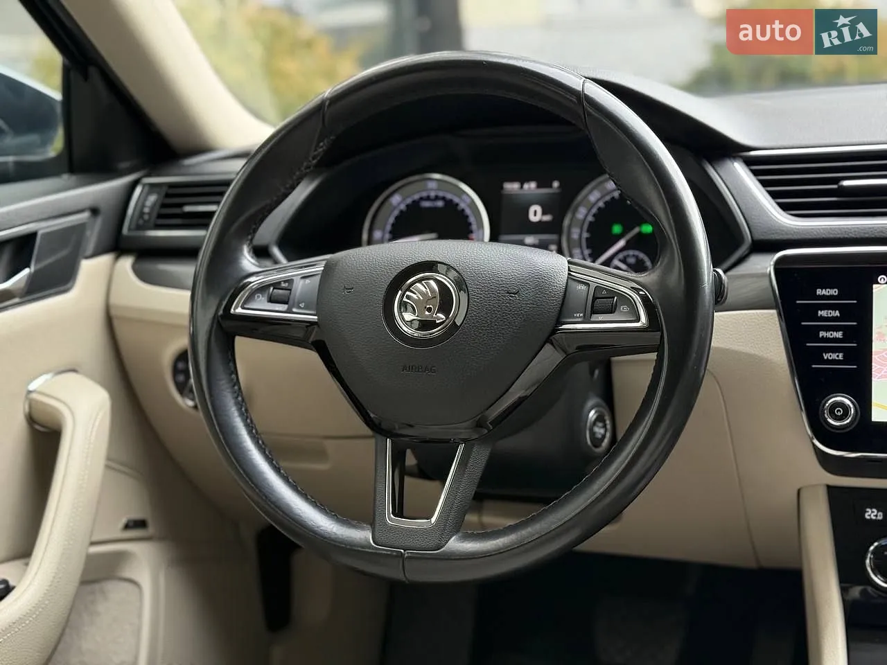 2019 Skoda Superb - мініатюра 21