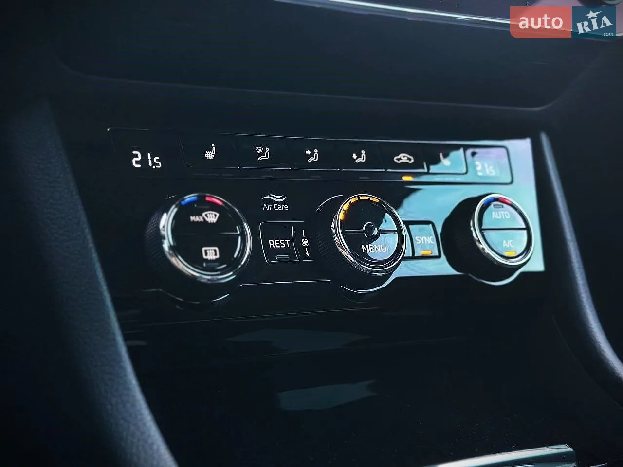 2019 Skoda Superb - мініатюра 39