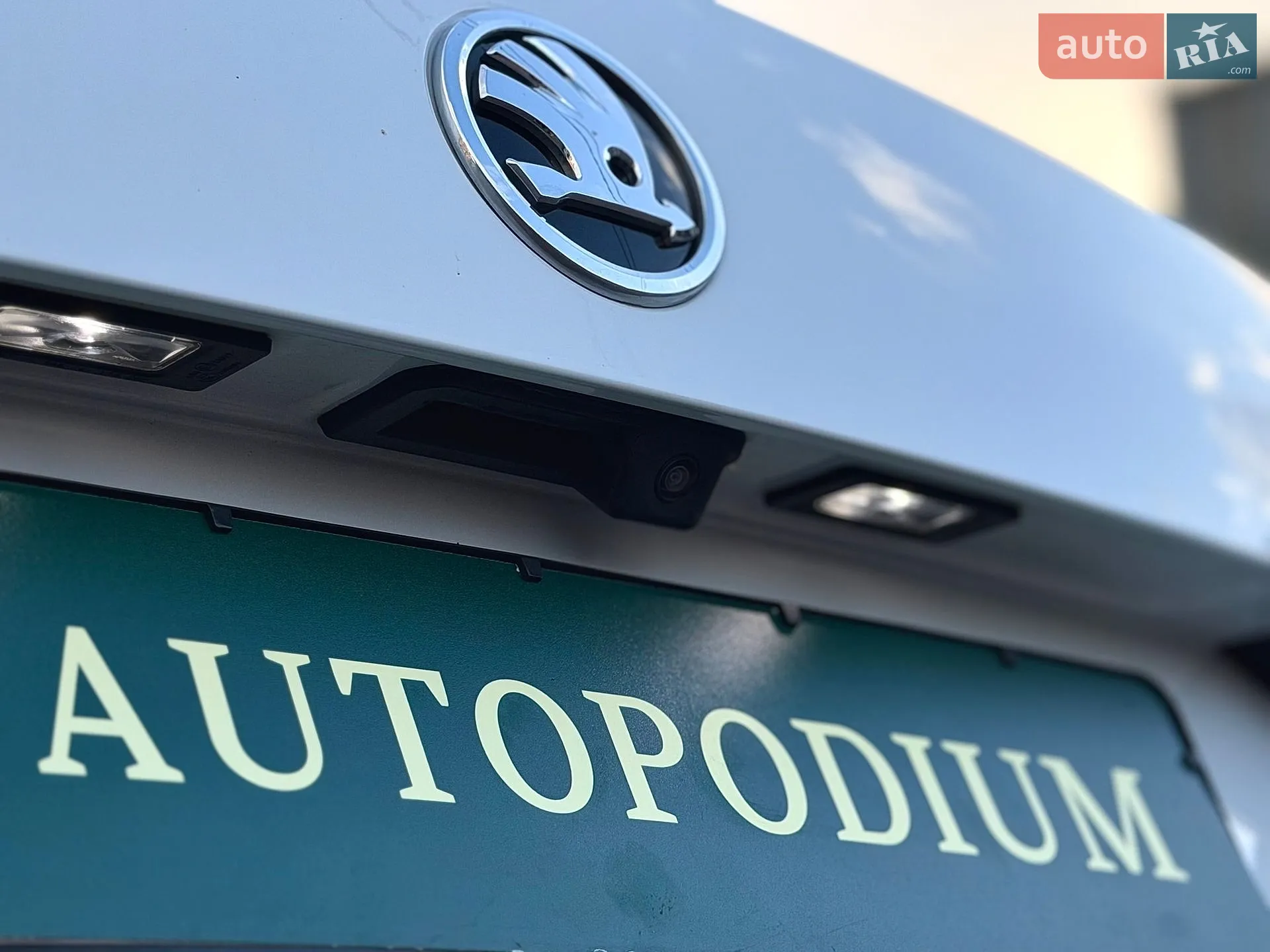 2019 Skoda Superb - мініатюра 15