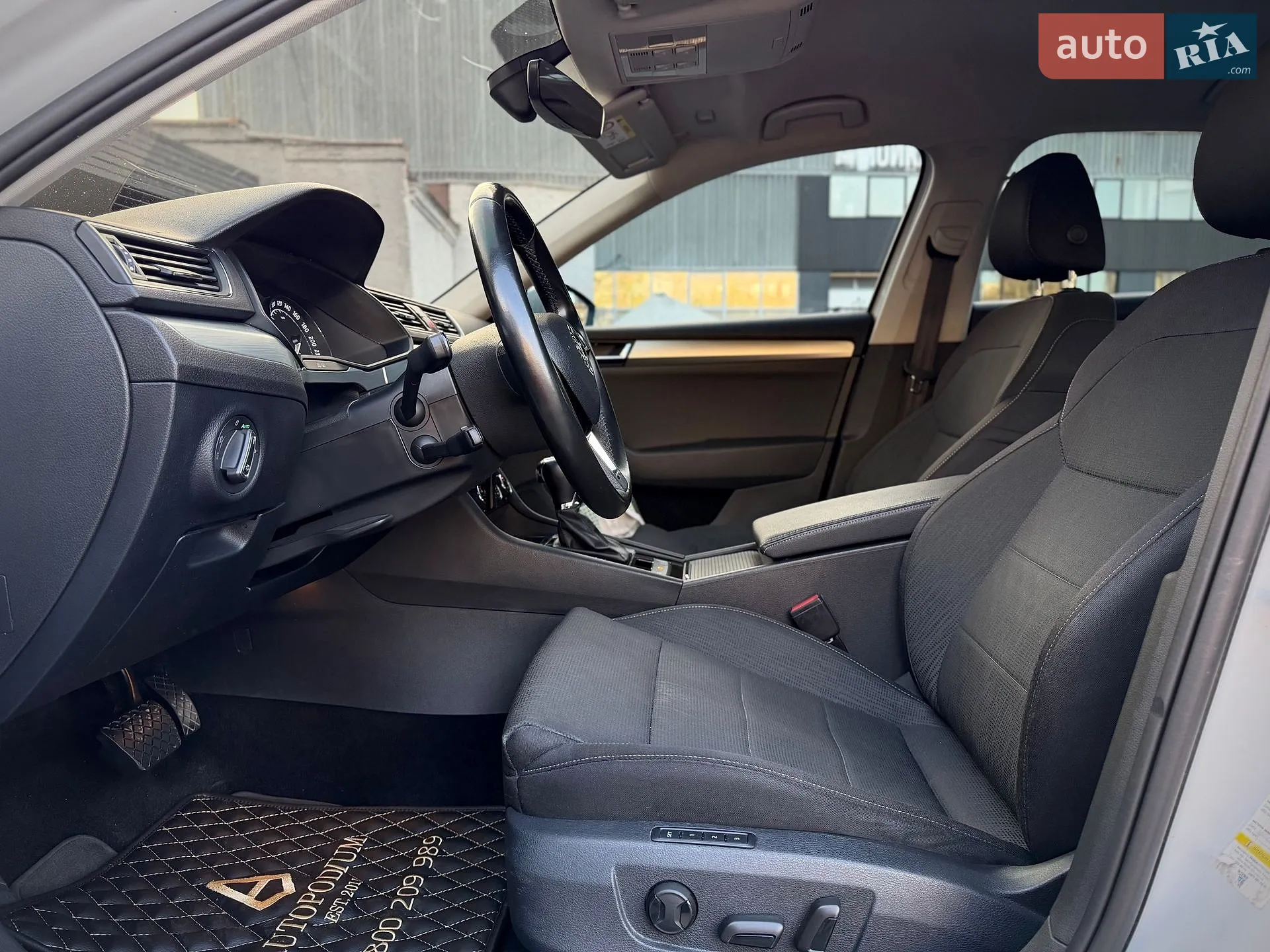 2019 Skoda Superb - мініатюра 22