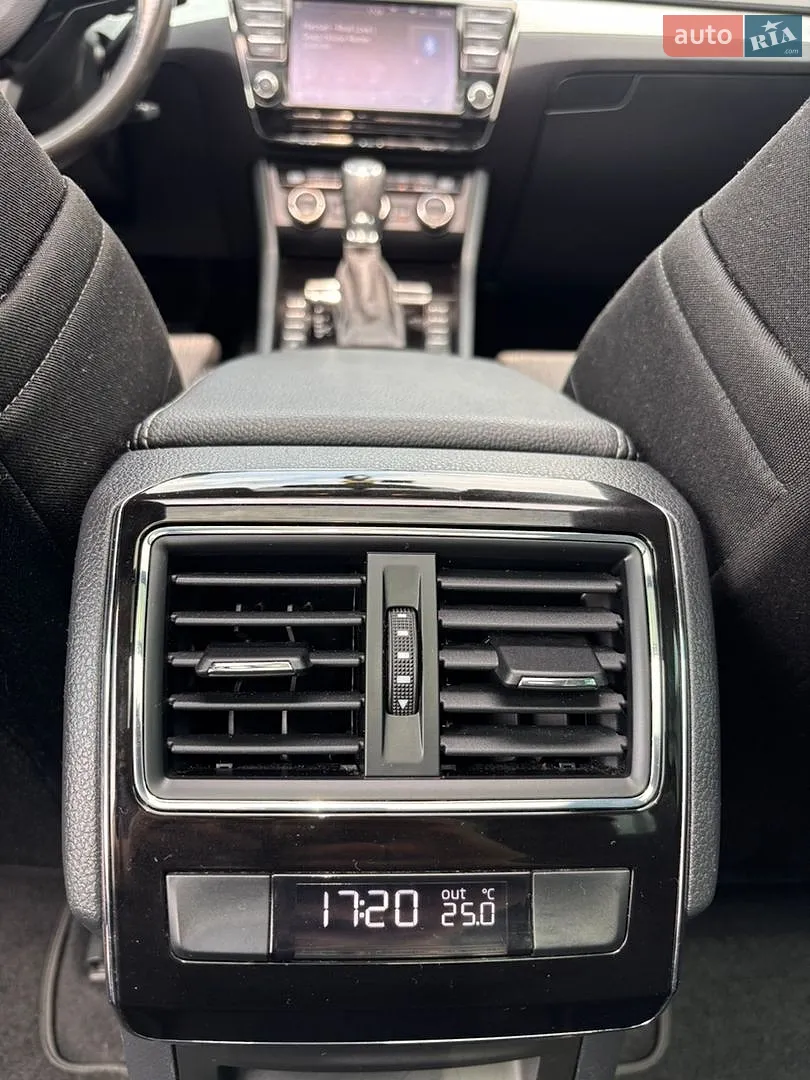 2017 Skoda Superb - мініатюра 20