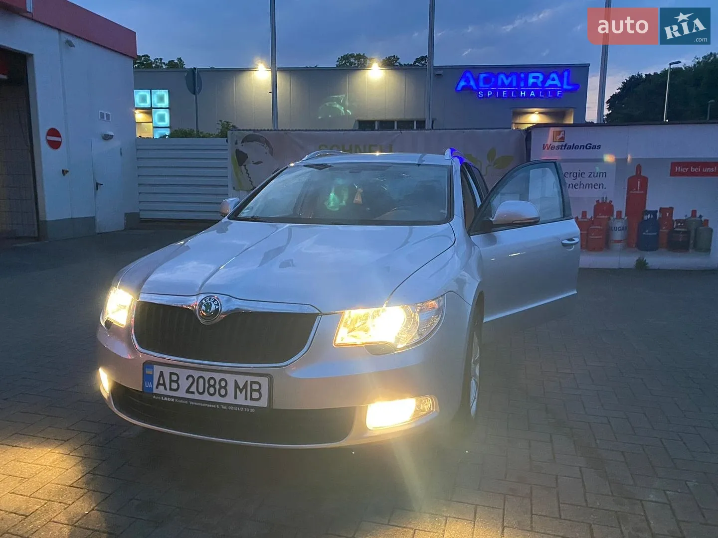 2011 Skoda Superb - мініатюра 13