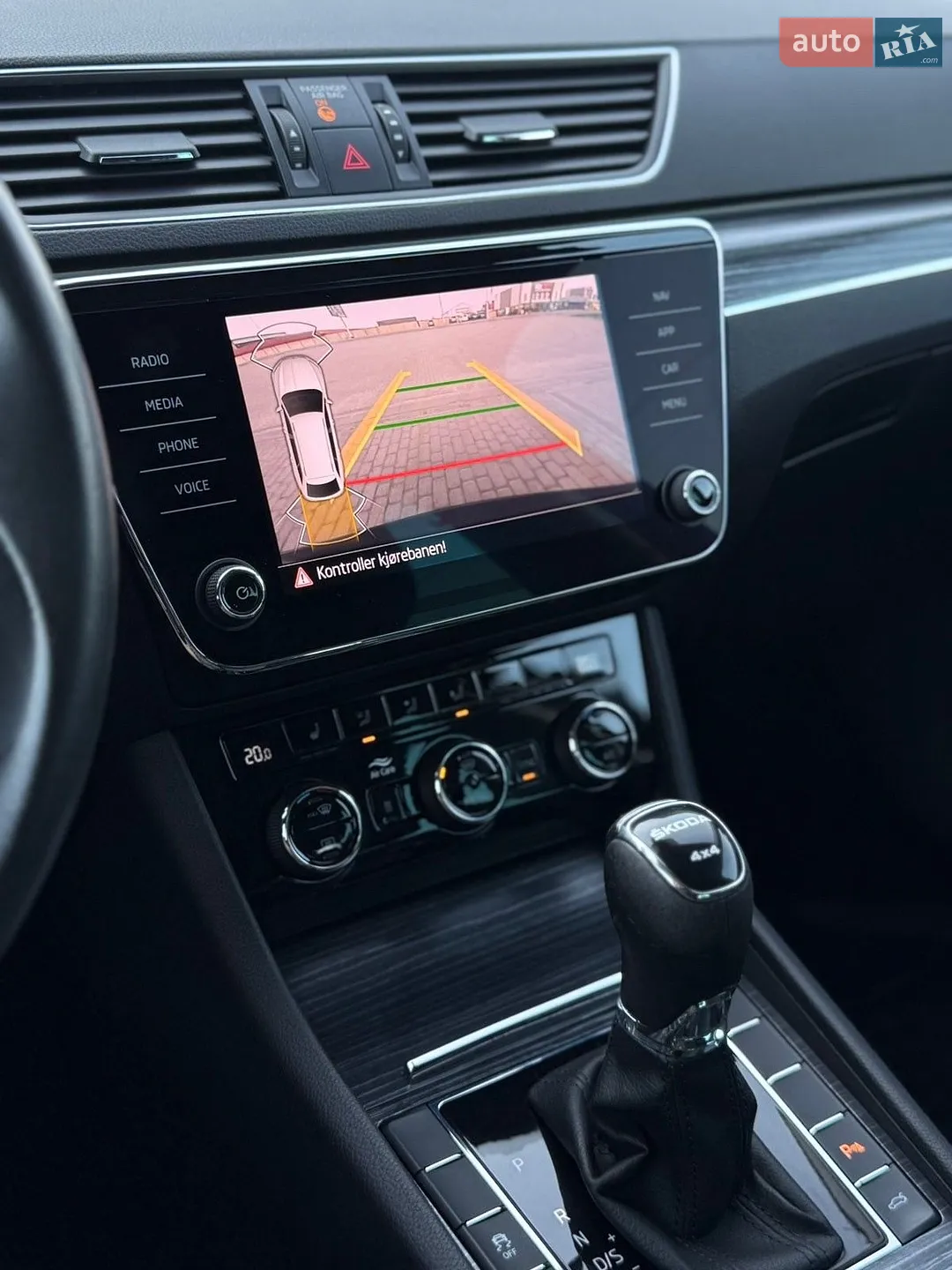 2022 Skoda Superb - мініатюра 11