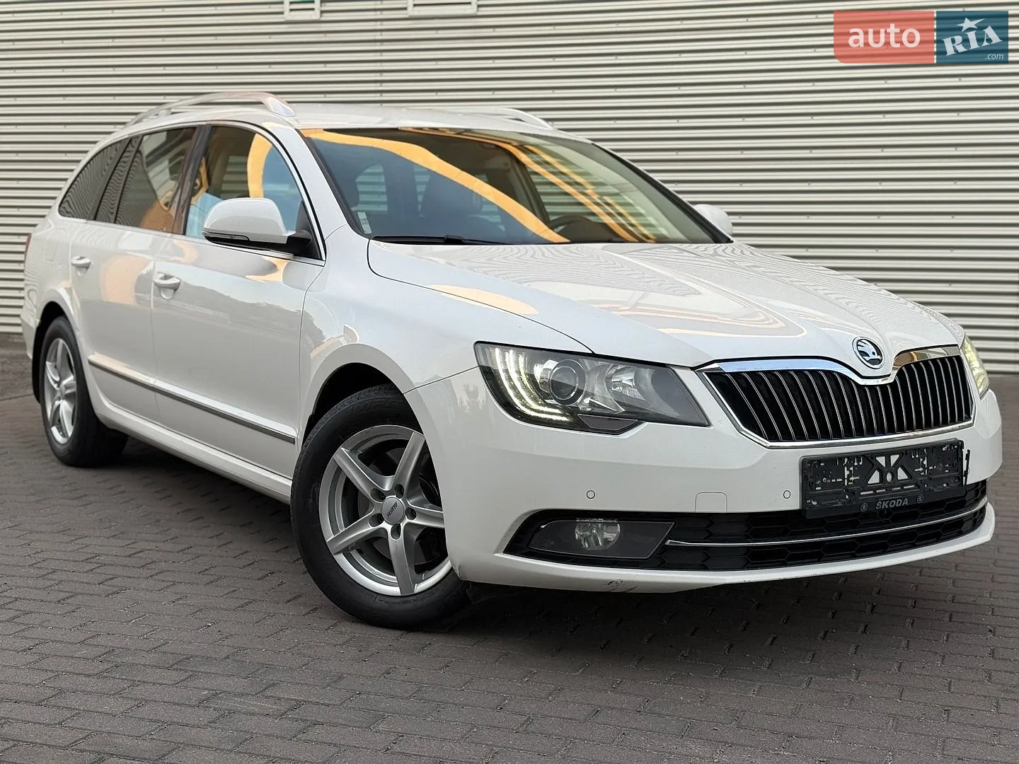 2015 Skoda Superb - мініатюра 12