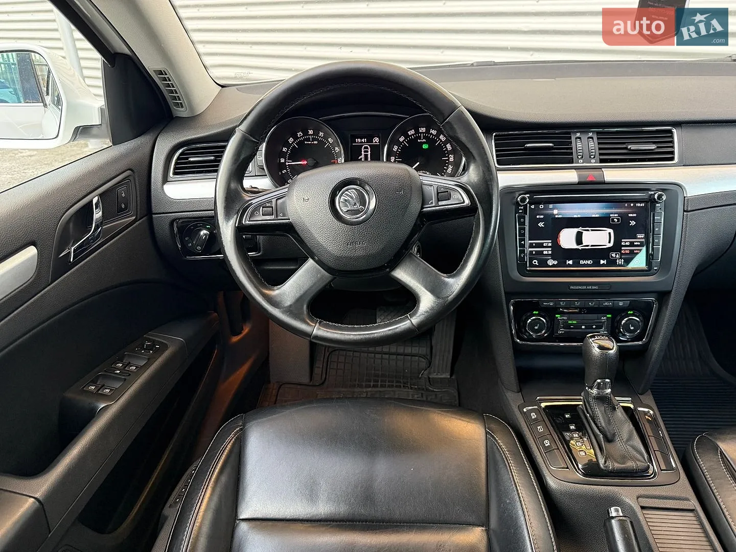 2015 Skoda Superb - мініатюра 57