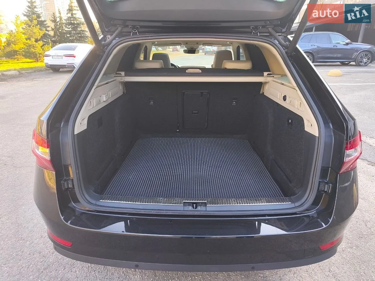 2018 Skoda Superb - мініатюра 11