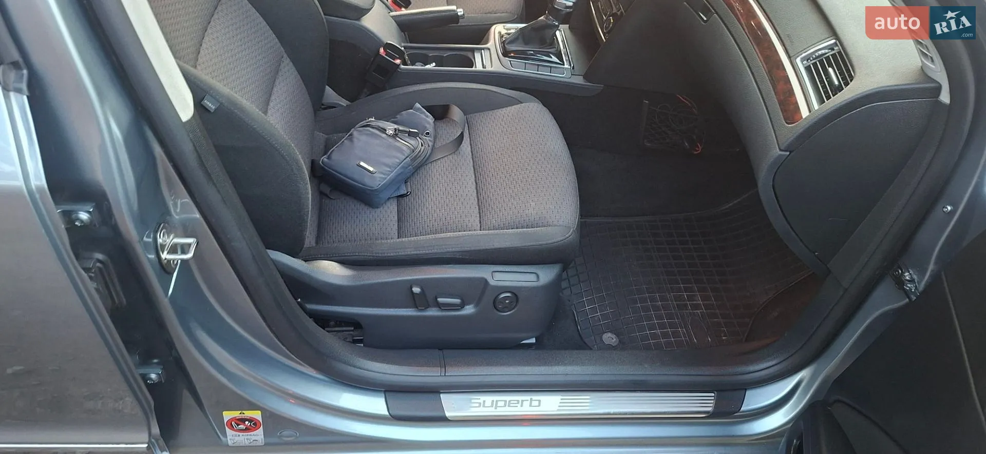 2010 Skoda Superb - мініатюра 17