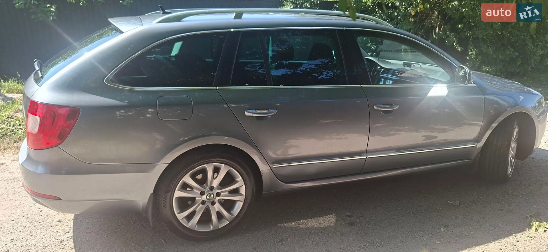 2010 Skoda Superb - мініатюра 30