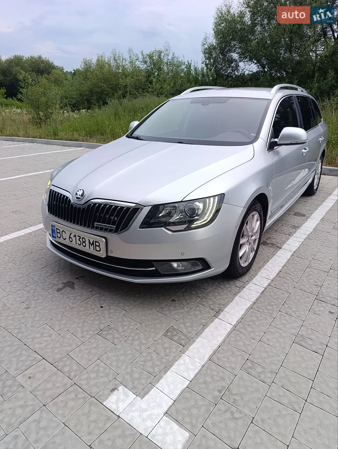 2013 Skoda Superb - фото 1
