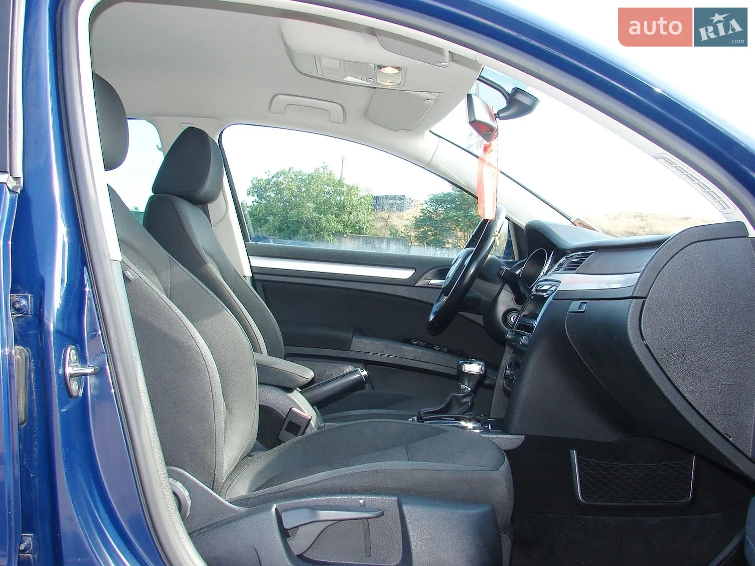 2011 Skoda Superb - мініатюра 15