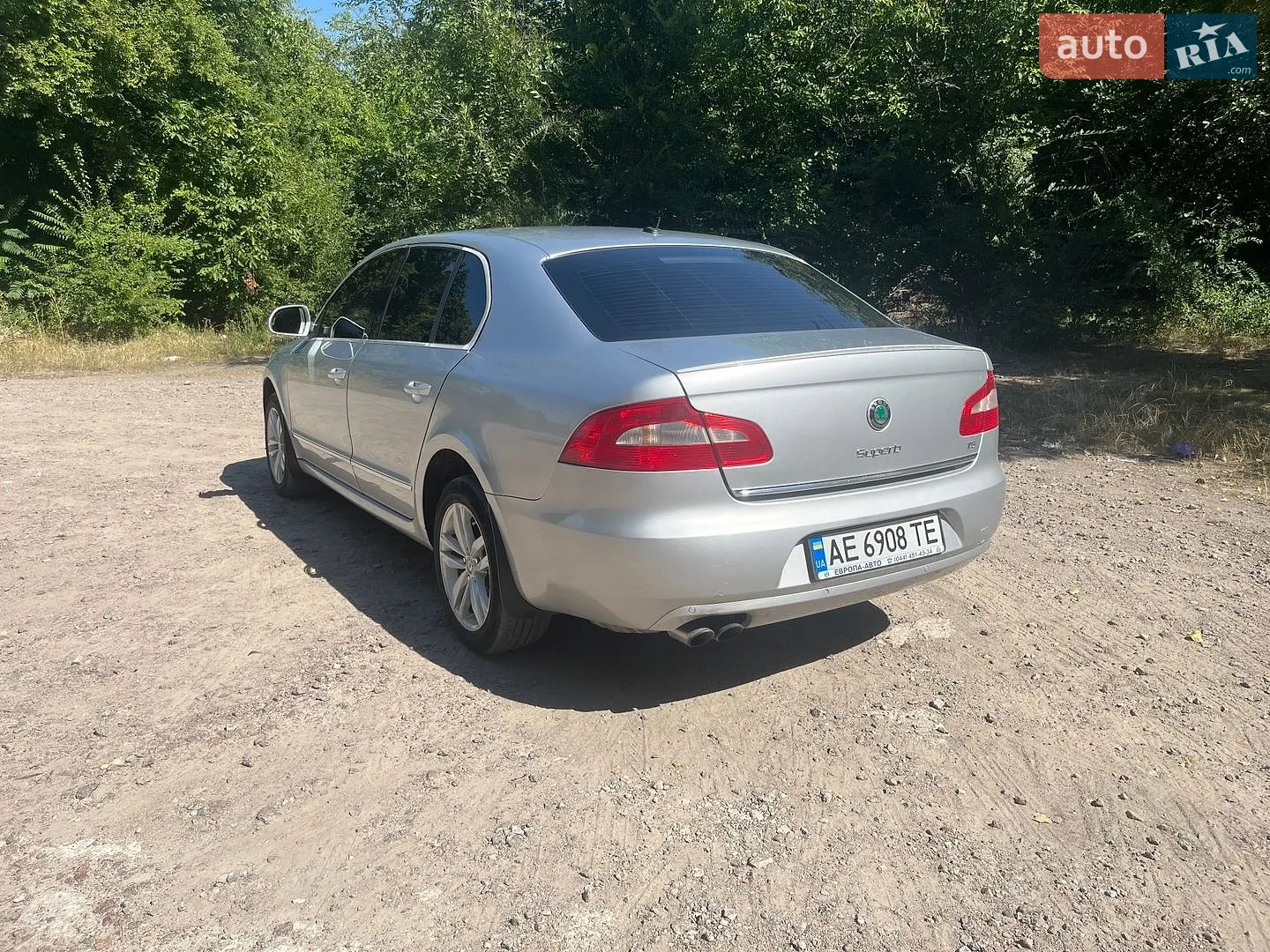 2010 Skoda Superb - мініатюра 5