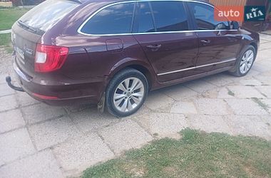 Універсал Skoda Superb 2012 в Львові
