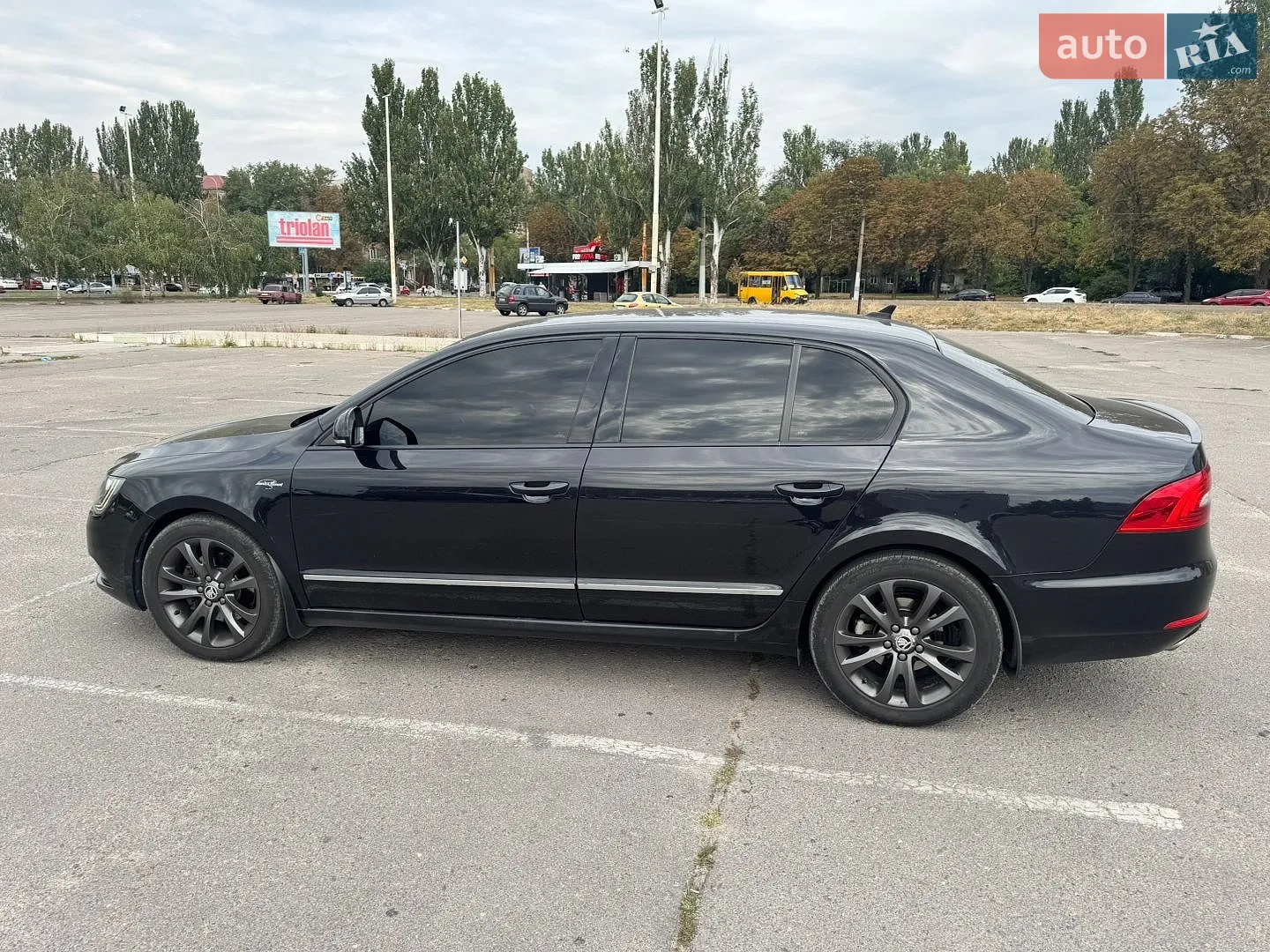 2013 Skoda Superb - мініатюра 2
