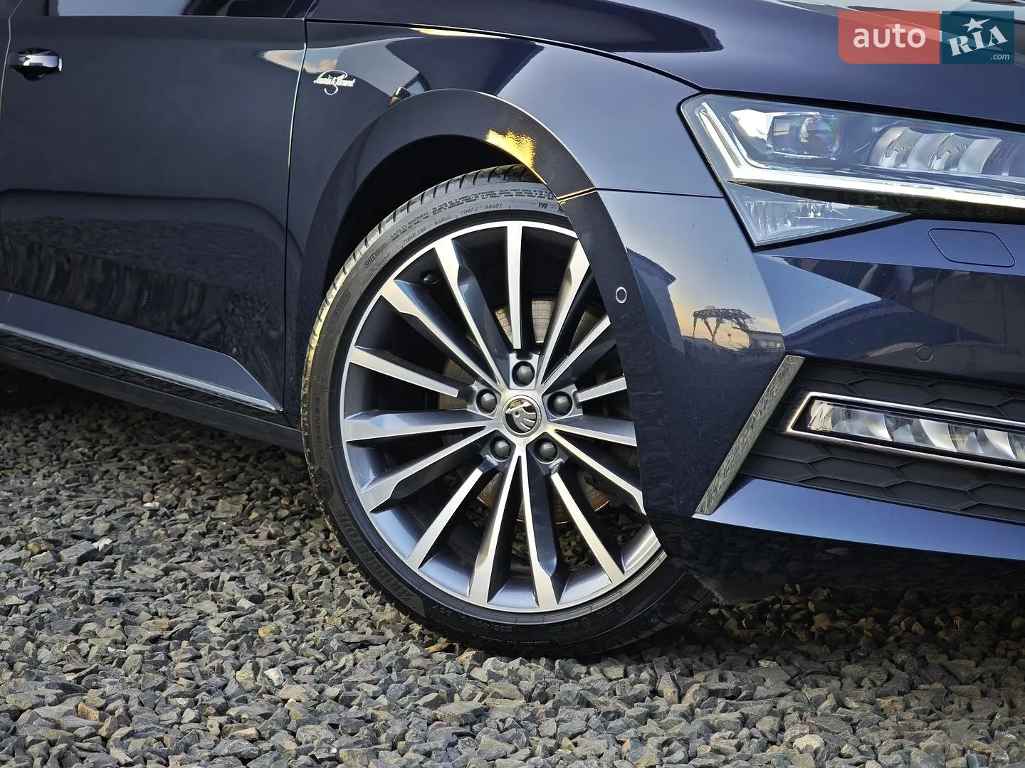 2019 Skoda Superb - мініатюра 9