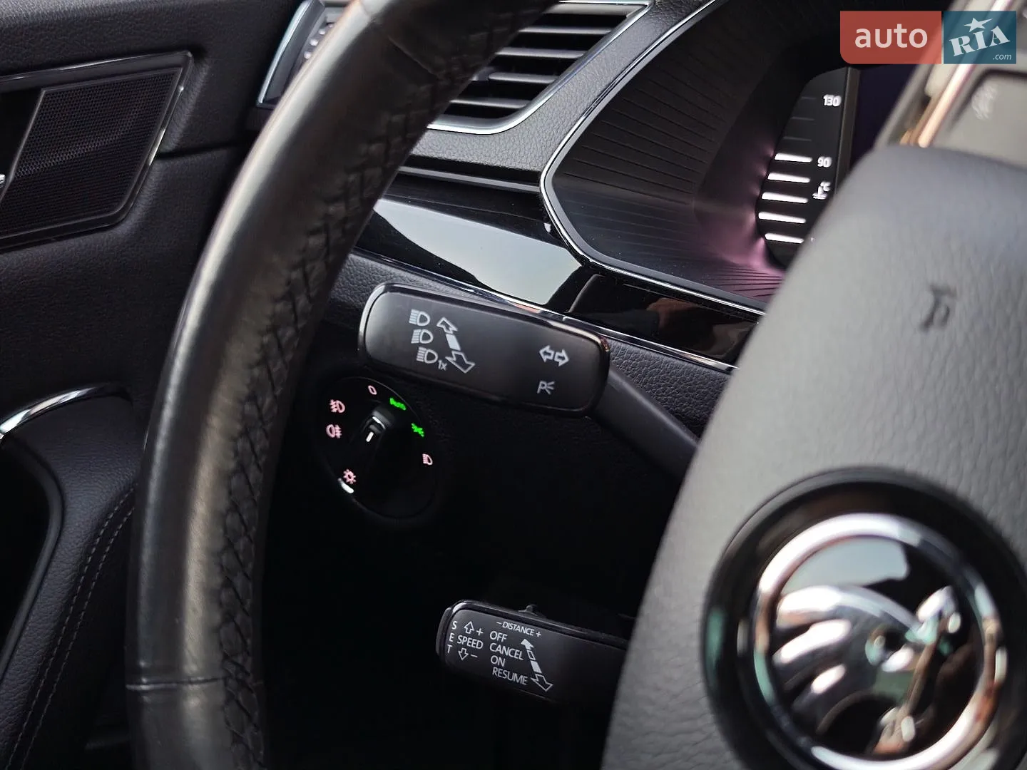 2019 Skoda Superb - мініатюра 29