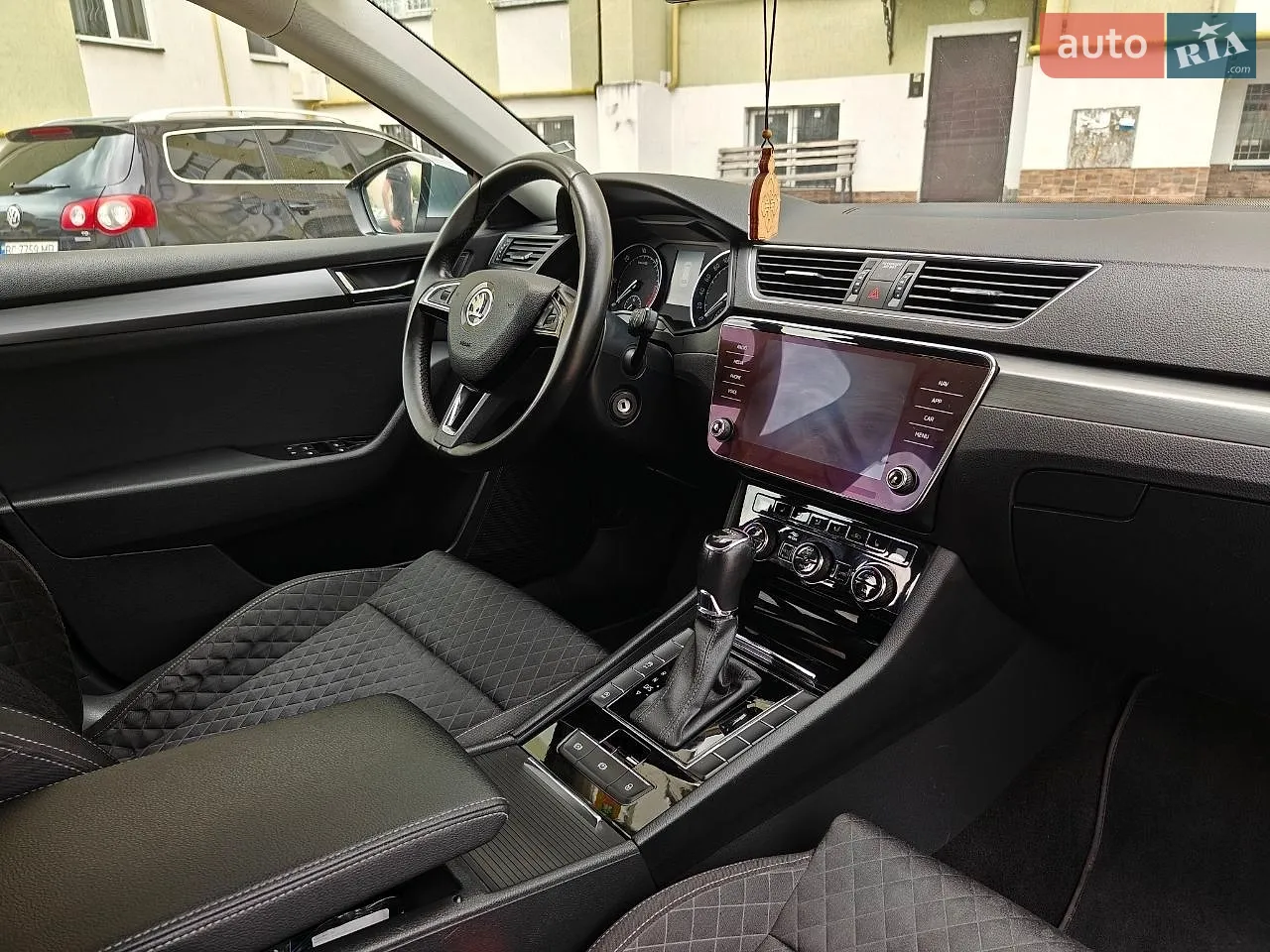 2018 Skoda Superb - мініатюра 11