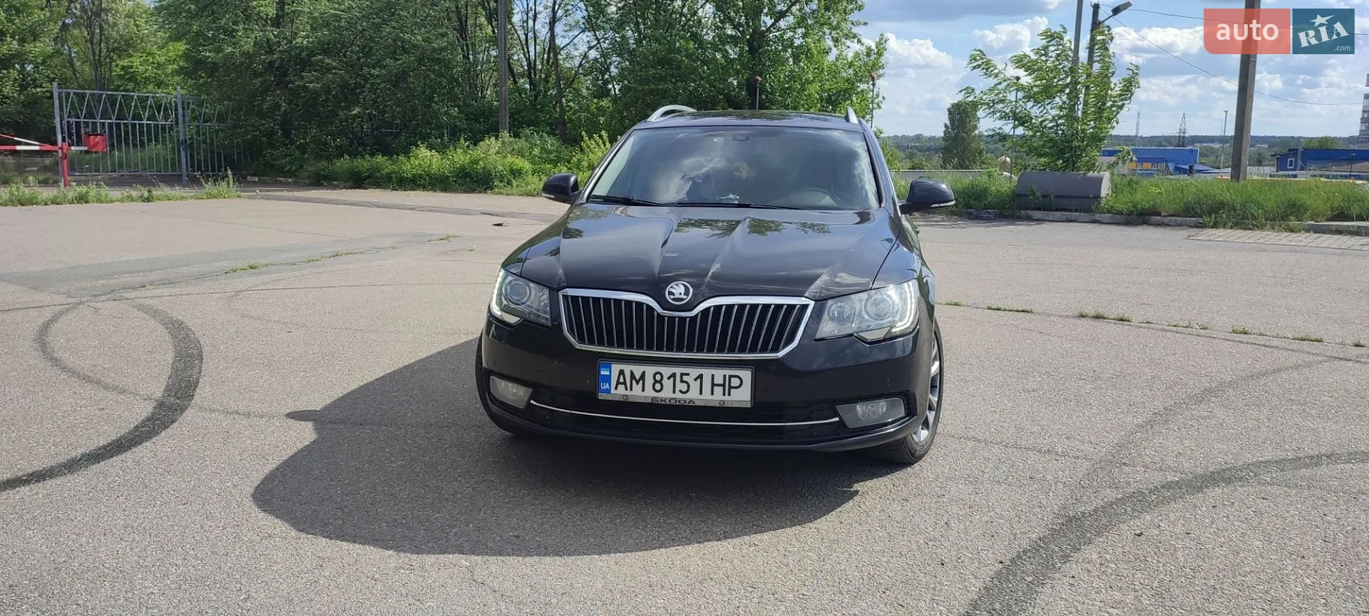 2014 Skoda Superb - мініатюра 2