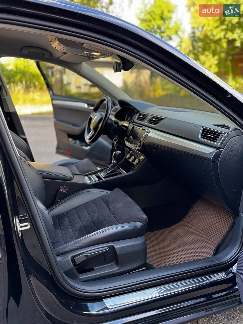 2015 Skoda Superb - мініатюра 14