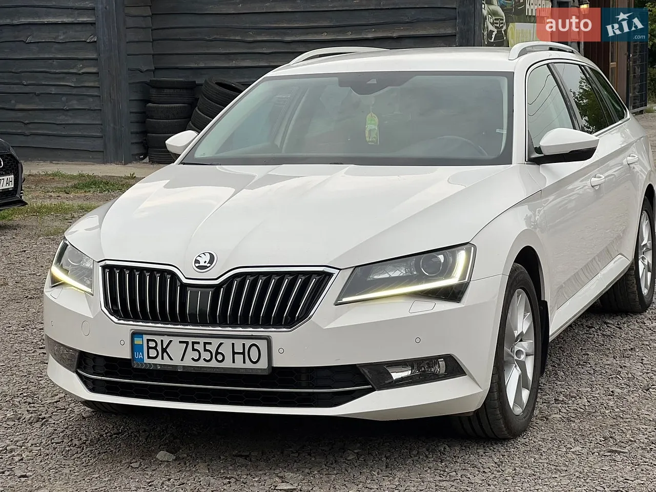 2016 Skoda Superb - мініатюра 13