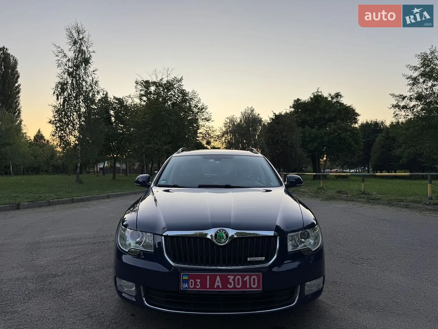 2012 Skoda Superb - мініатюра 3