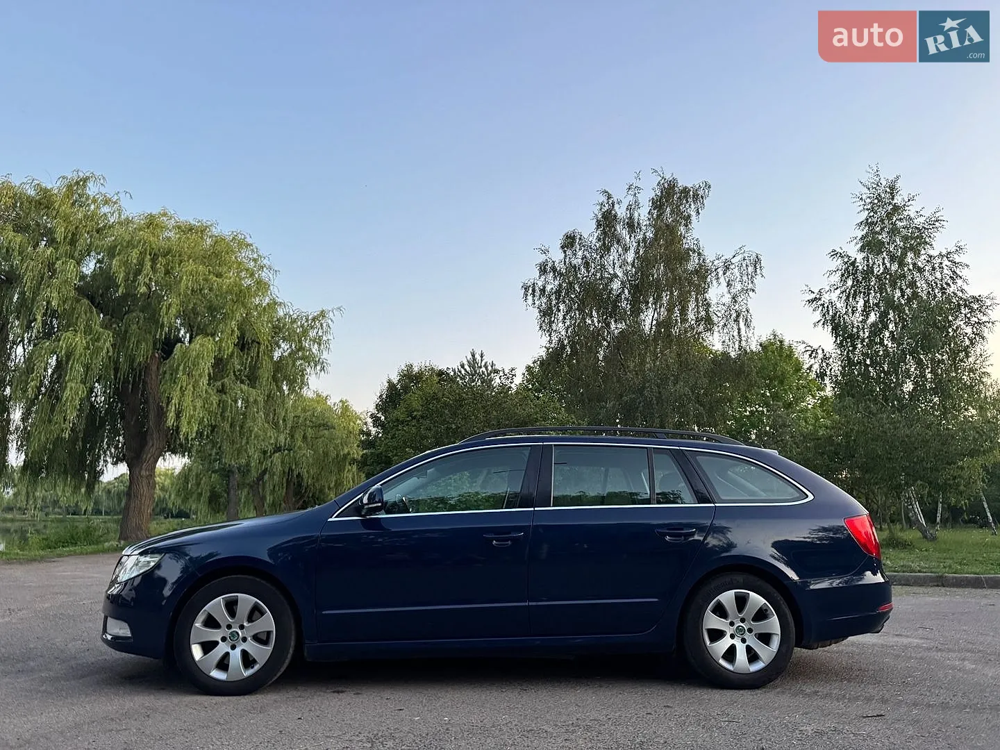 2012 Skoda Superb - мініатюра 5