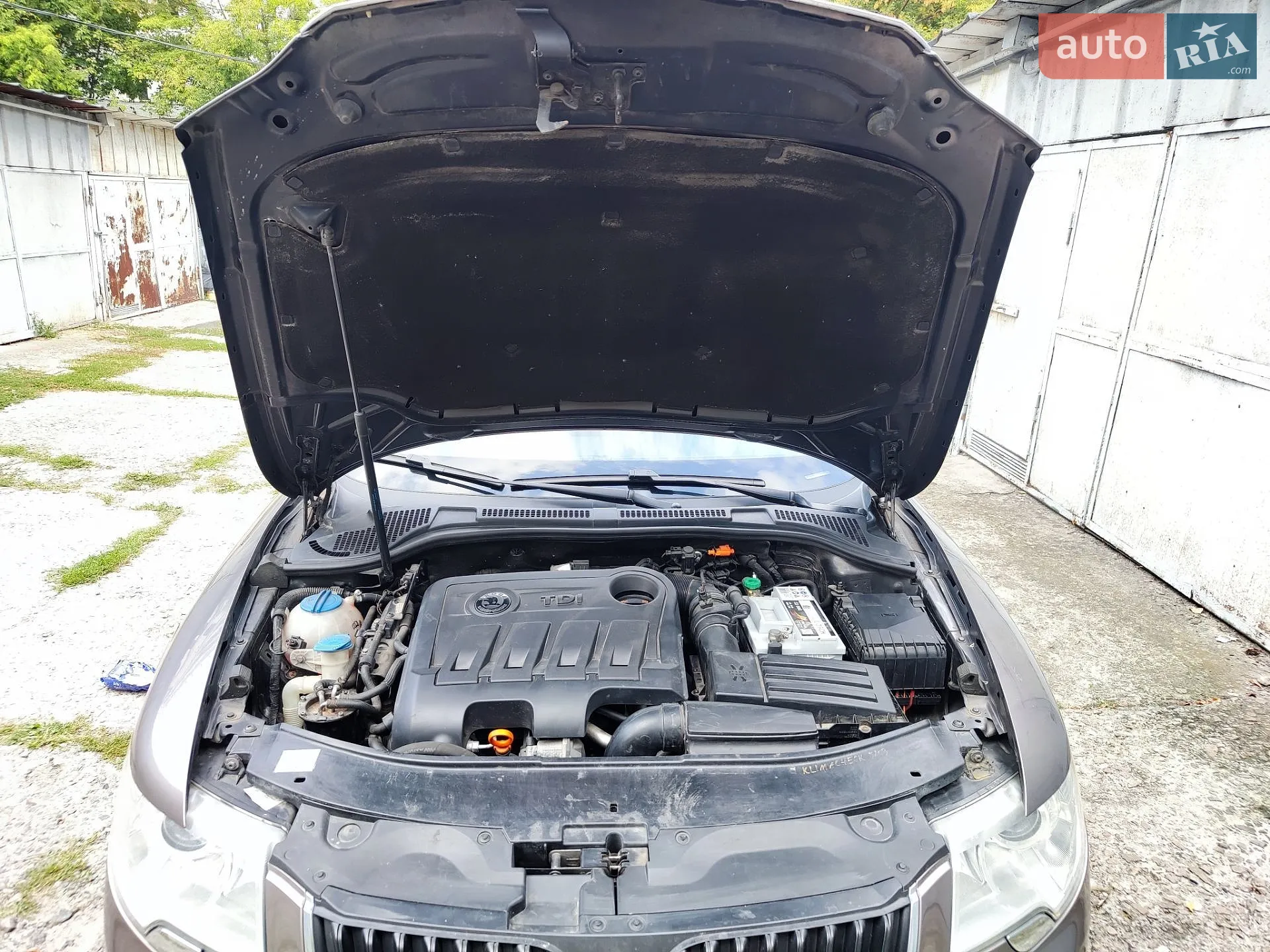2010 Skoda Superb - мініатюра 18