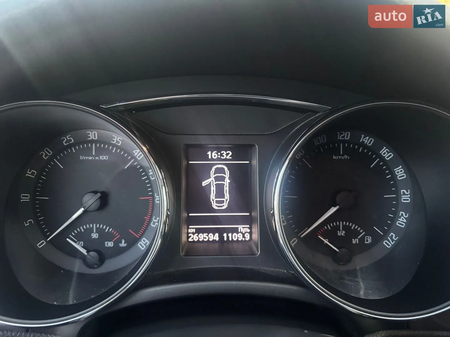 2013 Skoda Superb - мініатюра 11