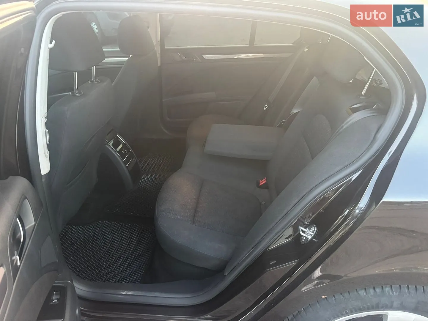 2013 Skoda Superb - мініатюра 13